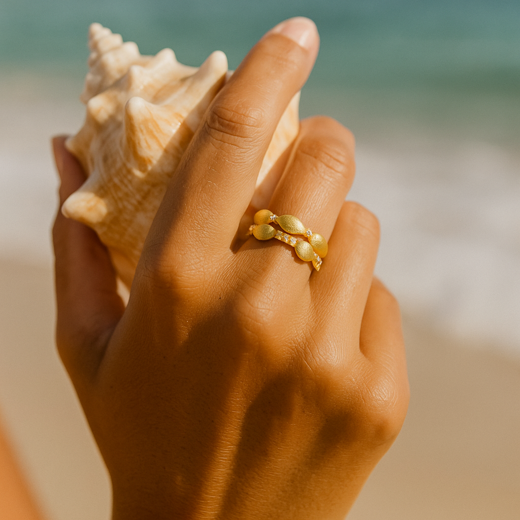 Olas Susurrantes: Elegancia Plateada