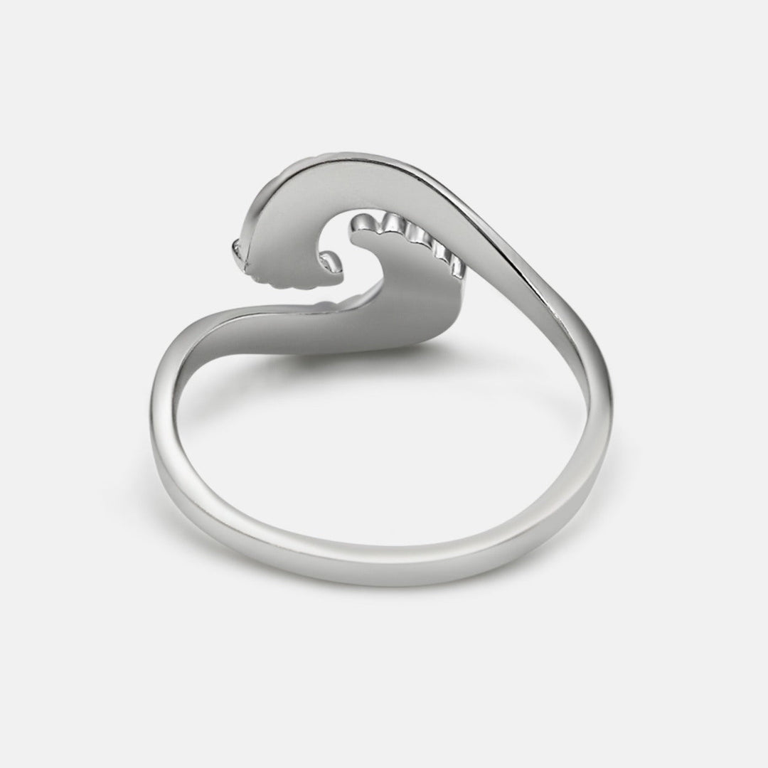 Anillo de Elegancia Doble Onda