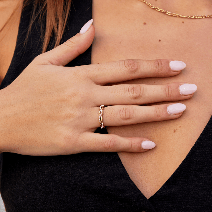 Anillo Bella Twist Pearl