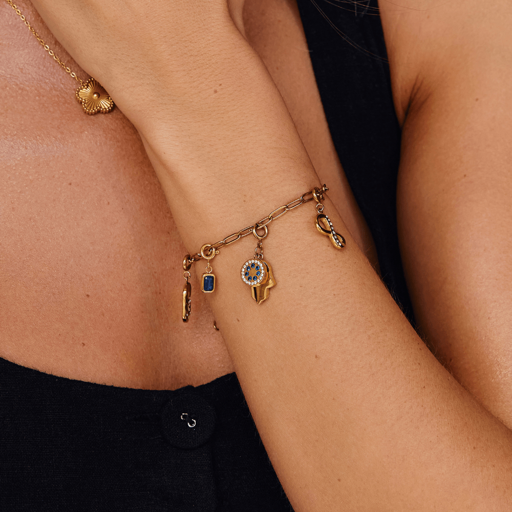 Encanto de Mano de Cristal