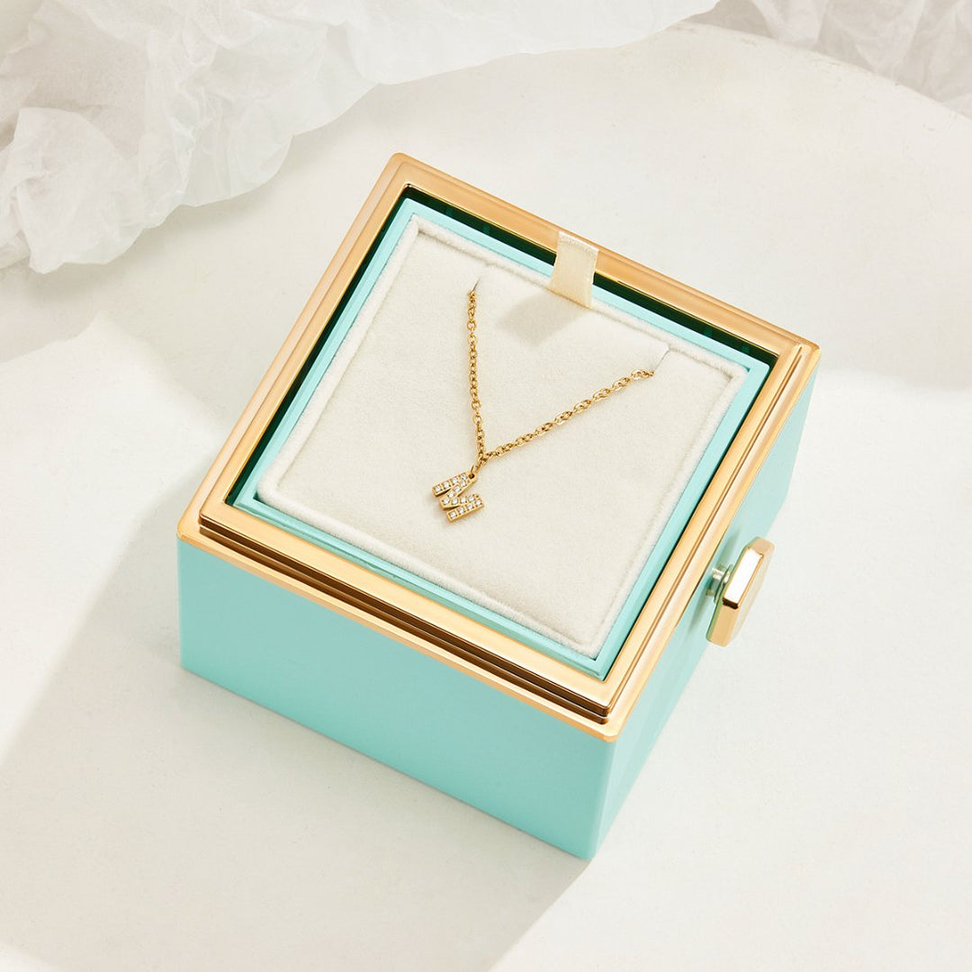 Collar con Guión Brillante