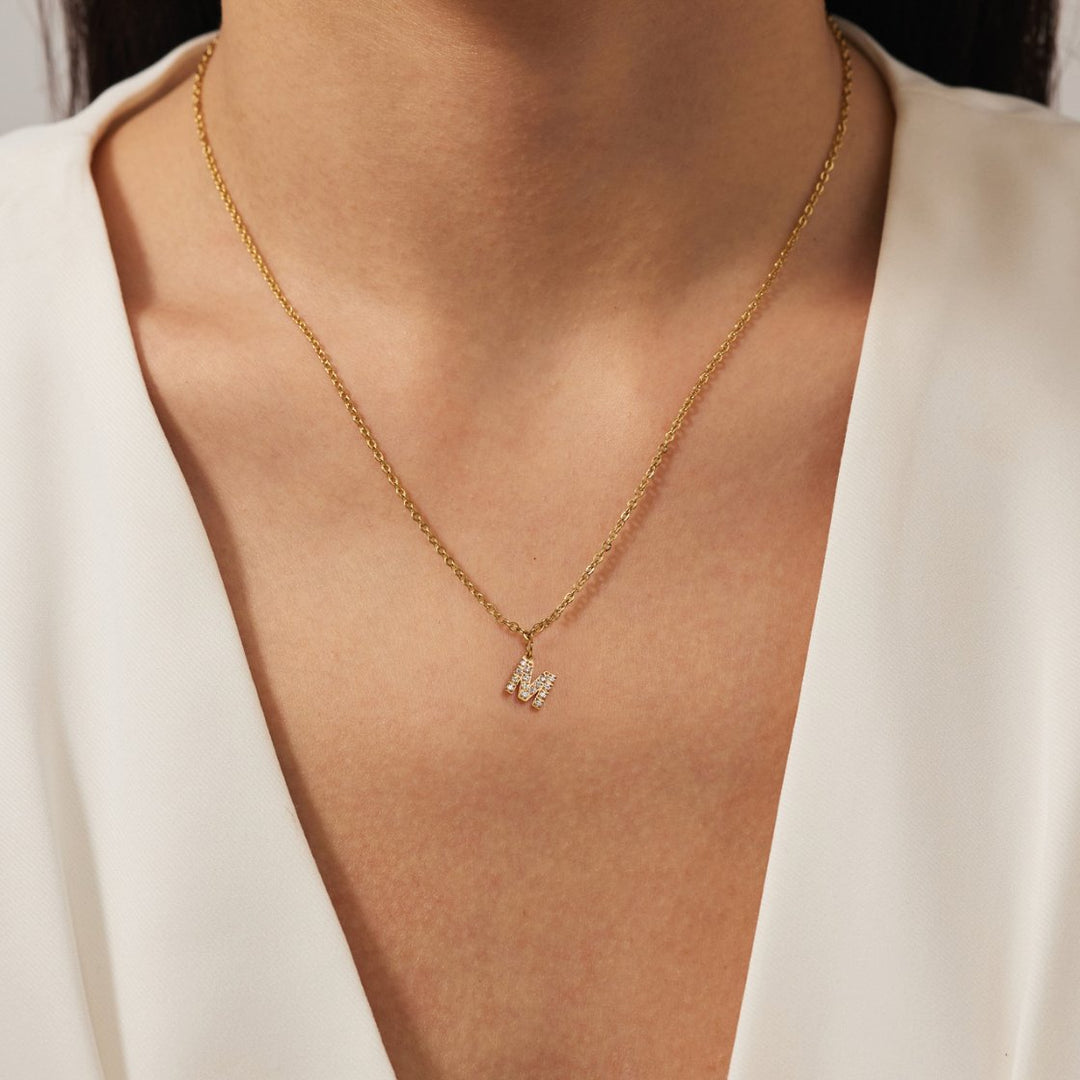 Collar con Guión Brillante