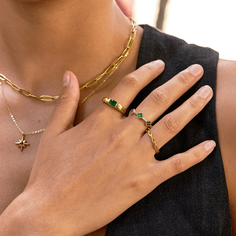 Anillo Radiante de Brillo Ember