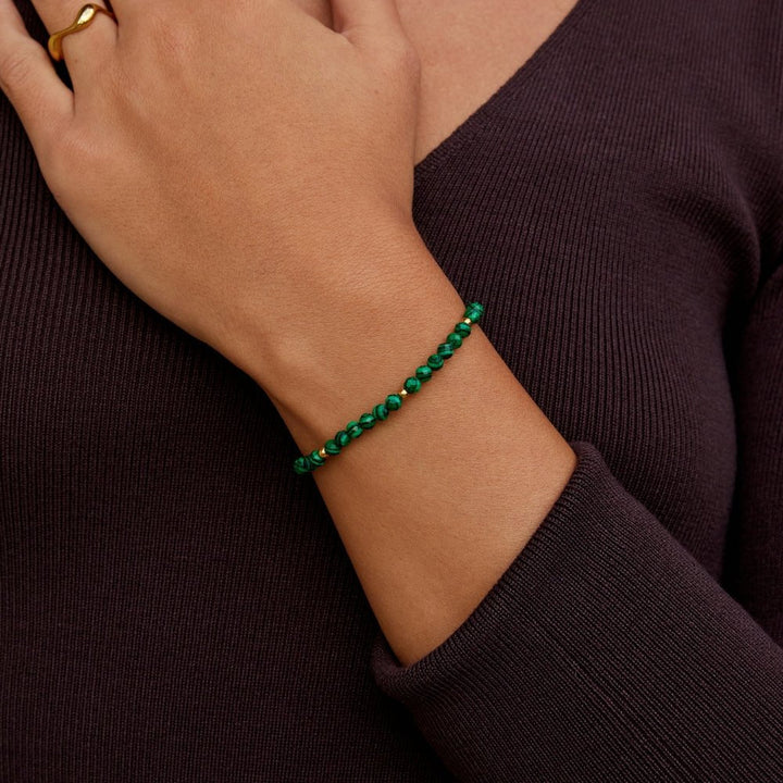 Pulsera de cuentas verde esmeralda