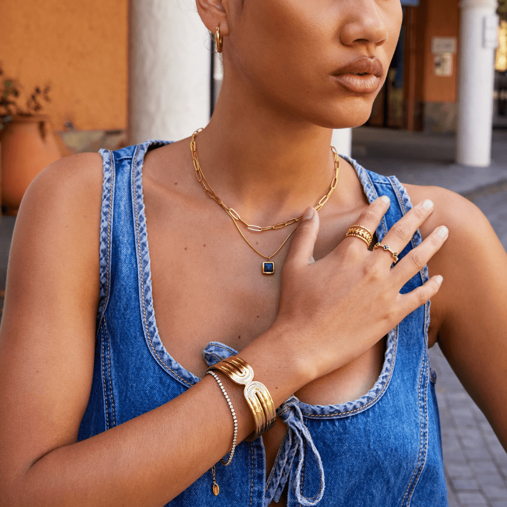 Brazalete Golden Twist de Ezra