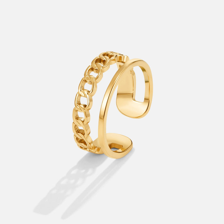 Anillo en Capa de Cadena de Oro