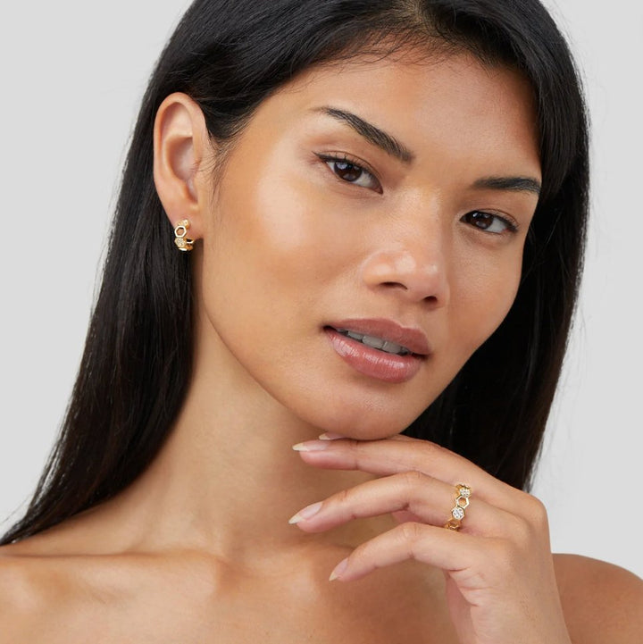 Anillo de Panal de Oro y Cristal