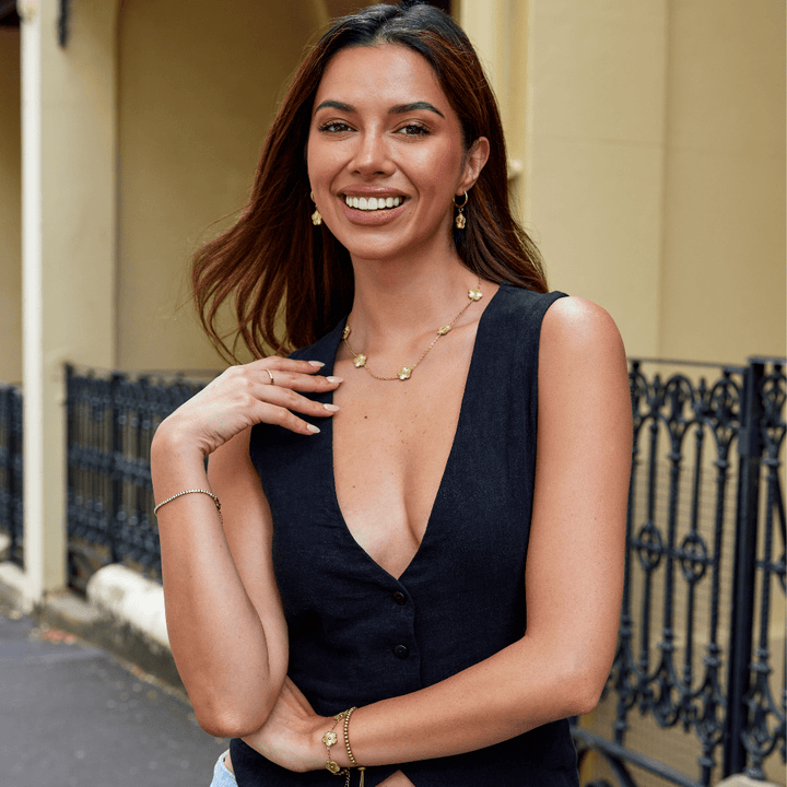 Collar de Racimo de Trébol Dorado