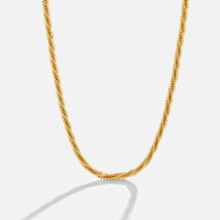 Collar de Oro de 18K Kai
