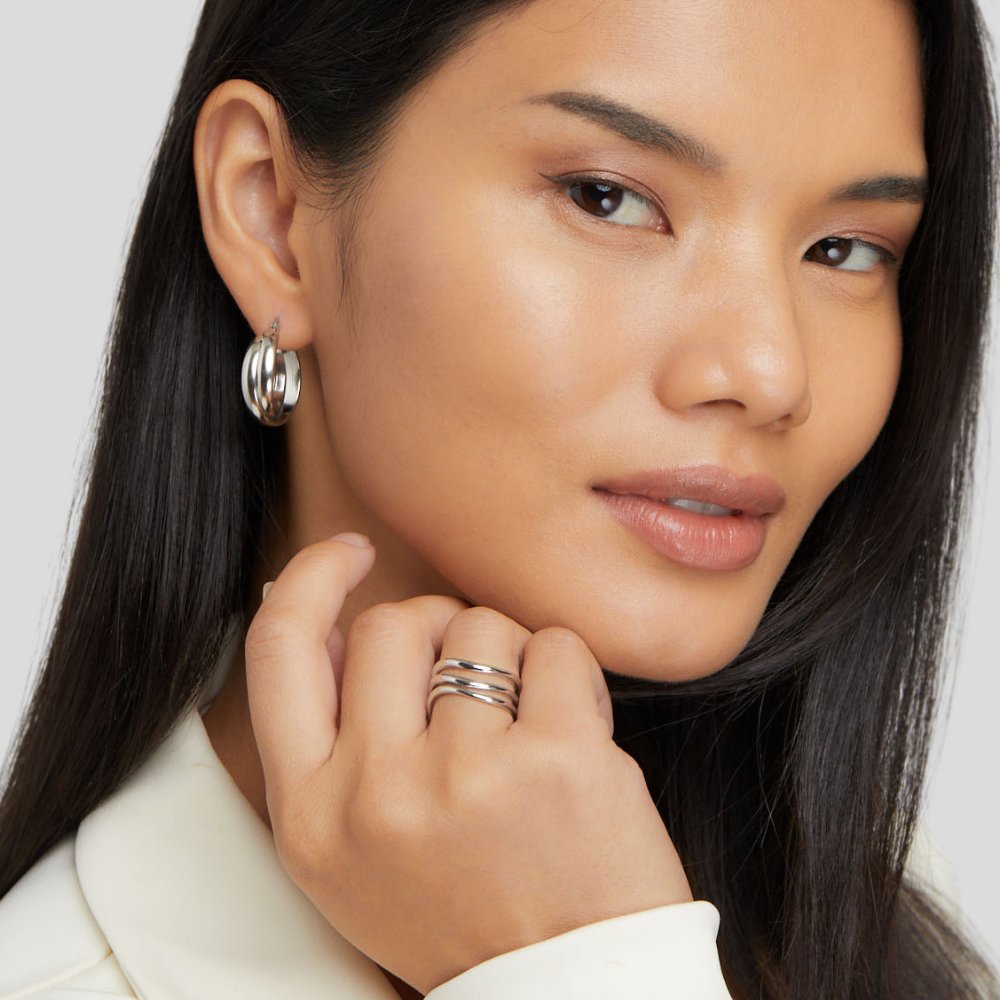 Anillo de Plata en Capas Kiya