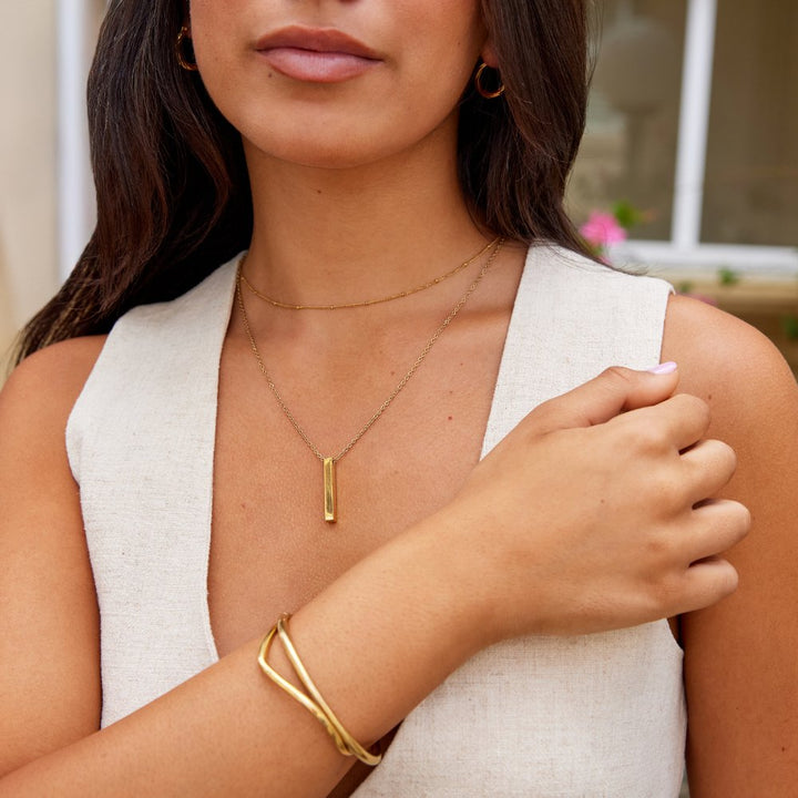 Collar de Barra de Oro Lala