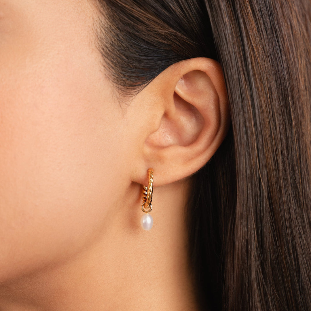 Pendientes Layla Perla Torcida