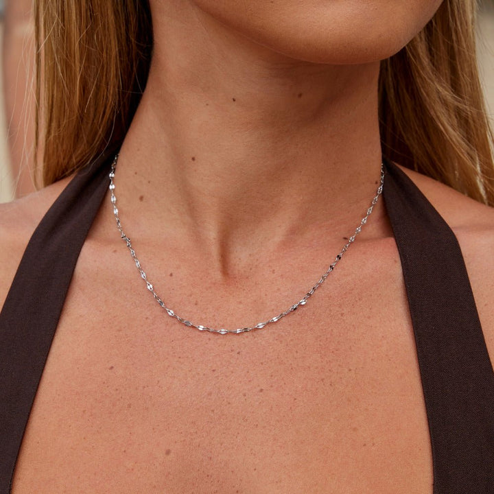 Collar de Cadena de Plata Leila