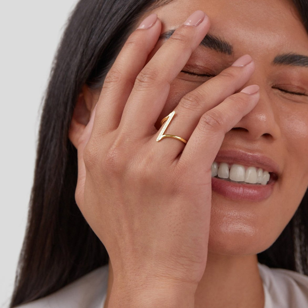 Anillo Dorado Torcido Mila