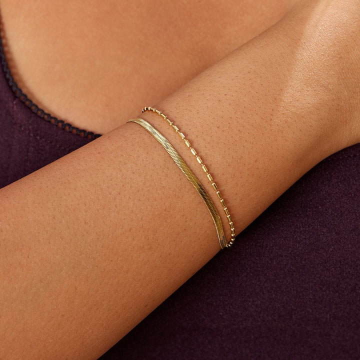 Pulsera de Cadena de Serpiente y Perlas Selene