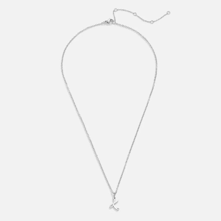 Collar de Corazón con Letra de Plata