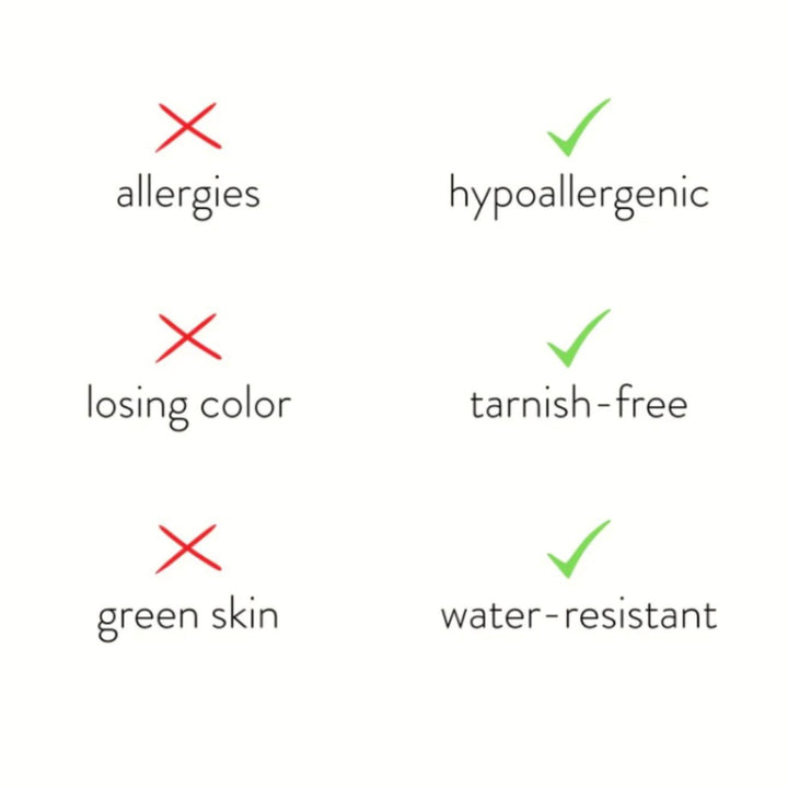 Collar de Corazón con Letra de Plata