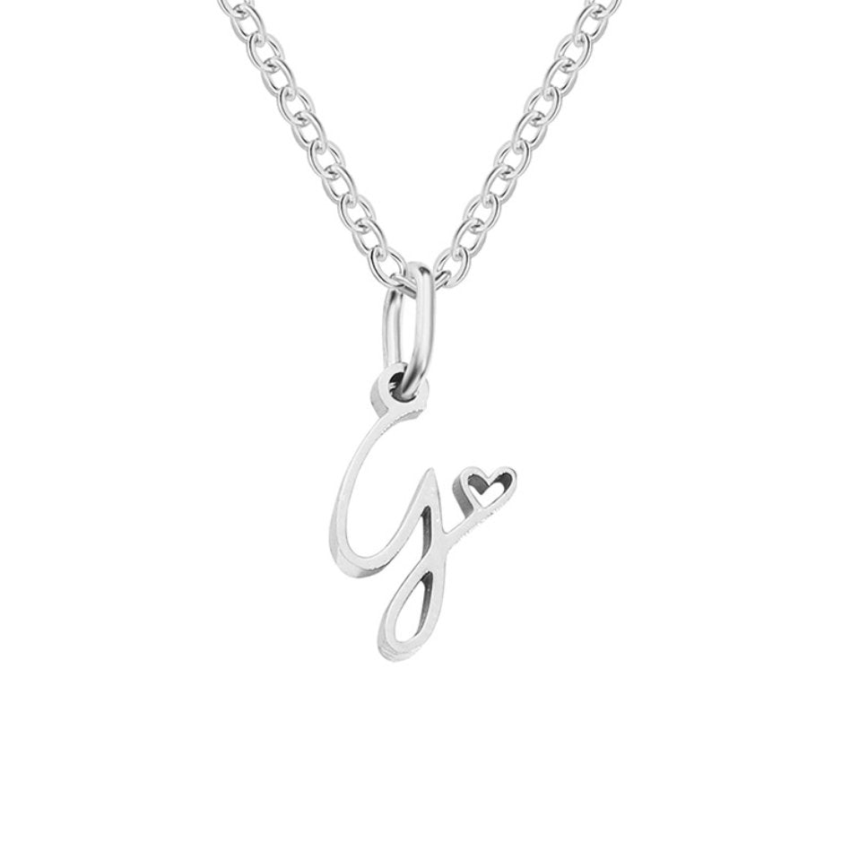 Collar de Corazón con Letra de Plata