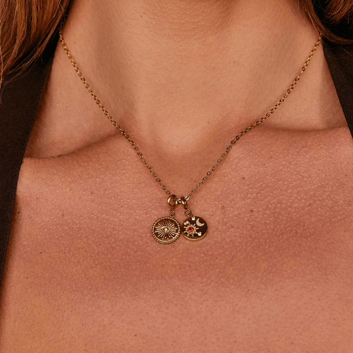 Collar de encanto con cadena simple