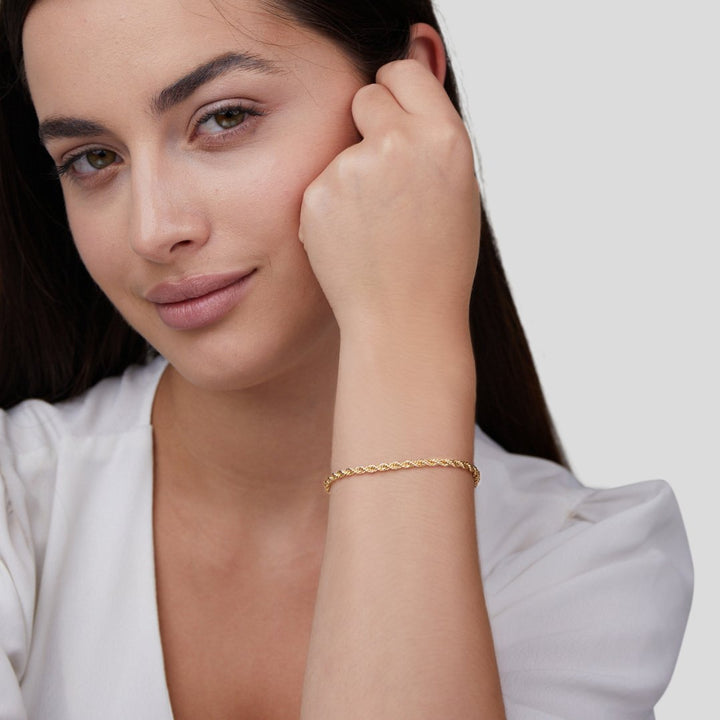 Pulsera Trenzada de Oro de 18K
