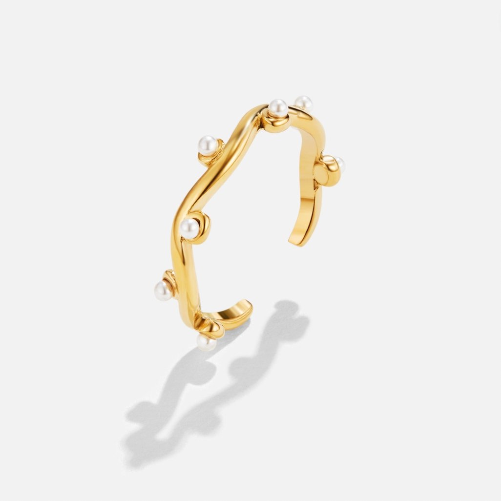 Anillo de Perla Wavey en Oro de 18K