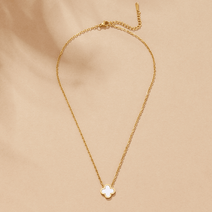 Collar de Trébol Blanco